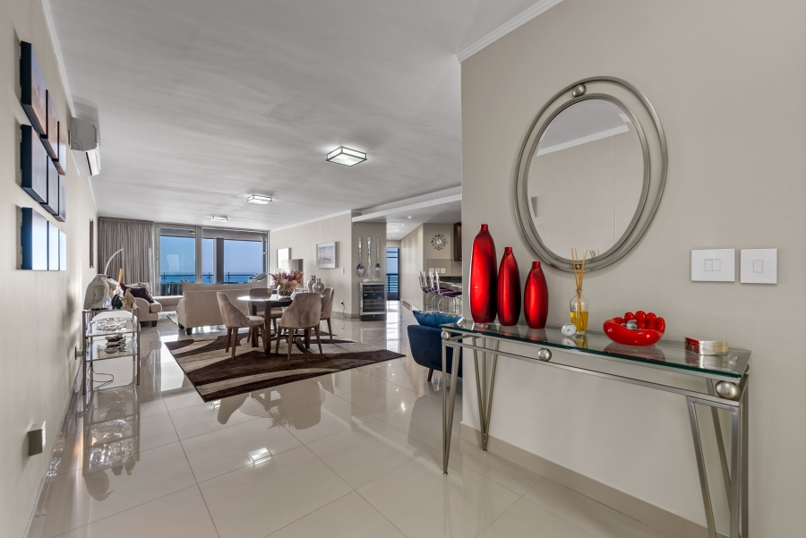 2 Bedroom Property for Sale in Camps Bay Western Cape